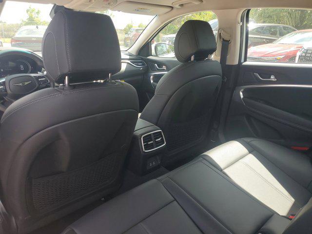 Photo of 2026 Uyuni White Genesis G70