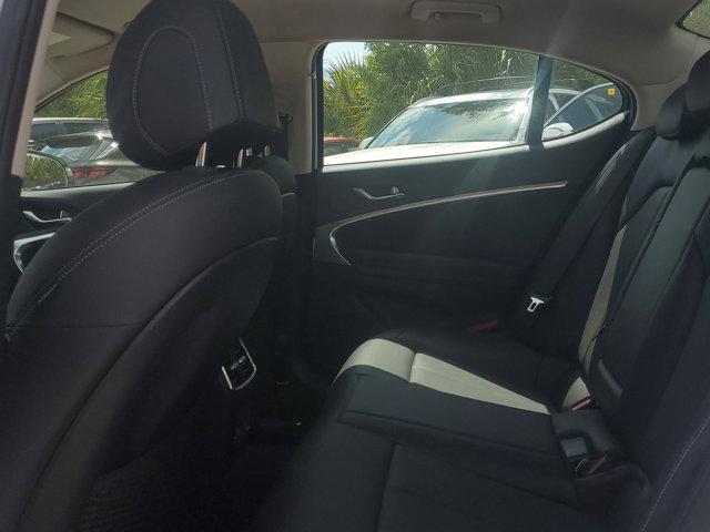 Photo of 2026 Uyuni White Genesis G70