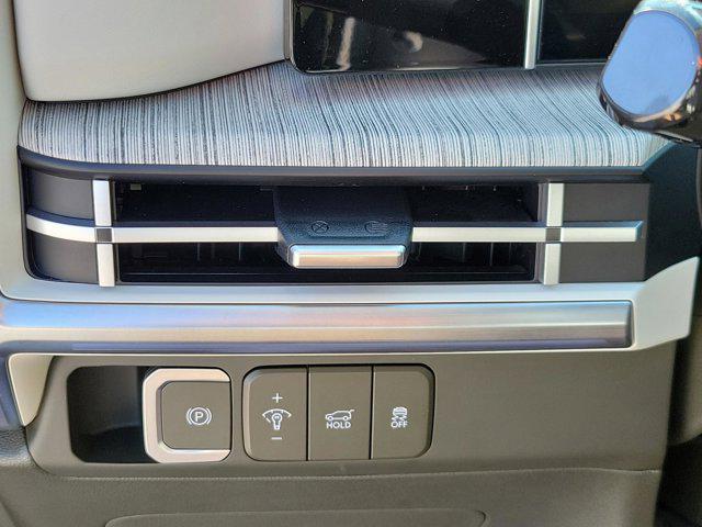 Photo of 2025 Earthy Brass Matte Hyundai SANTA FE HEV