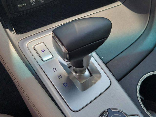 Photo of 2019 Victoria Black Genesis G70