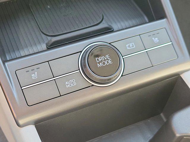 Photo of 2025 Ecotronic Gray Pearl Hyundai KONA