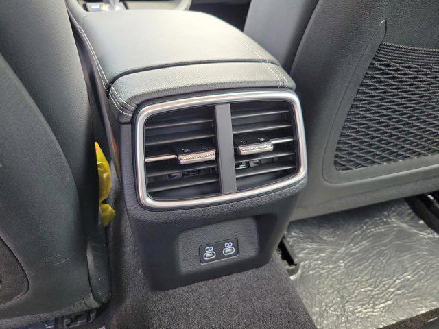Photo of 2026 Vik Black Genesis G70