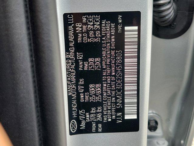 Photo of 2025 Shimmering Silver Hyundai TUCSON