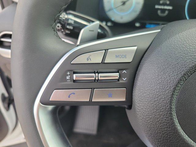 Photo of 2025 Hyper White Hyundai PALISADE