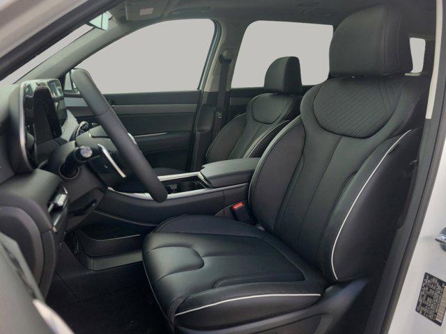 Photo of 2025 Hyper White Hyundai PALISADE