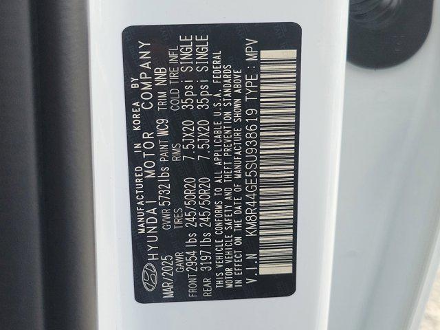 Photo of 2025 Hyper White Hyundai PALISADE