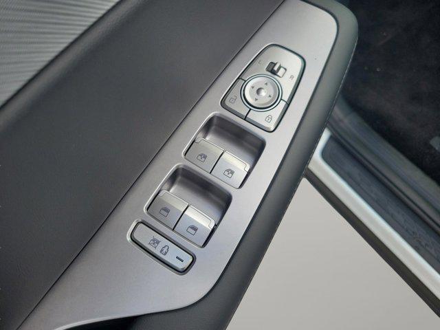 Photo of 2025 Hyper White Hyundai PALISADE