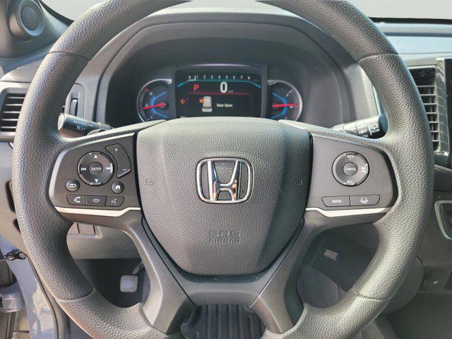 Photo of 2022 Lunar Silver Metallic Honda Pilot