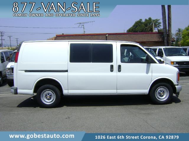 2002 Chevrolet Express 2500
