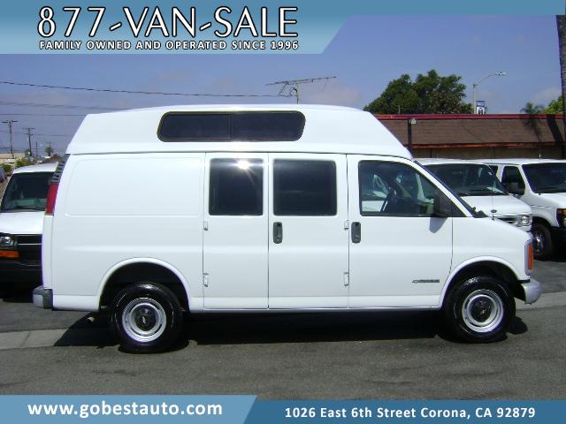 2002 Chevrolet Express 2500