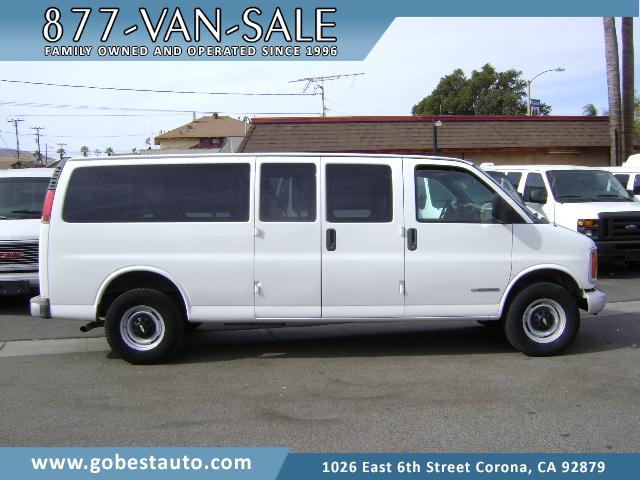 2002 Chevrolet Express 3500