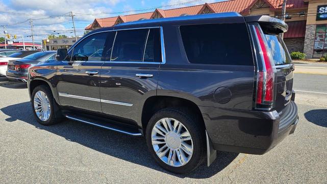 Photo of 2018 Gray Cadillac Escalade