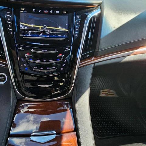 Photo of 2018 Gray Cadillac Escalade