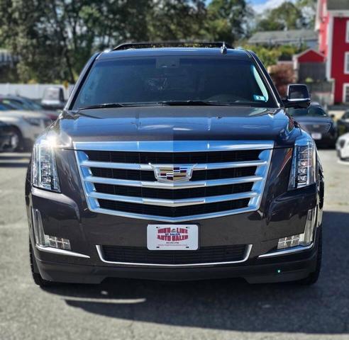 Photo of 2018 Gray Cadillac Escalade