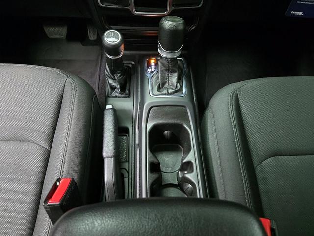 Photo of 2022 Gray Jeep Wrangler