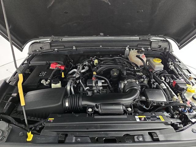Photo of 2022 Gray Jeep Wrangler