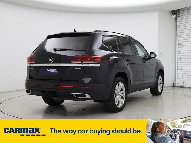 Photo of 2022 Black Volkswagen Atlas