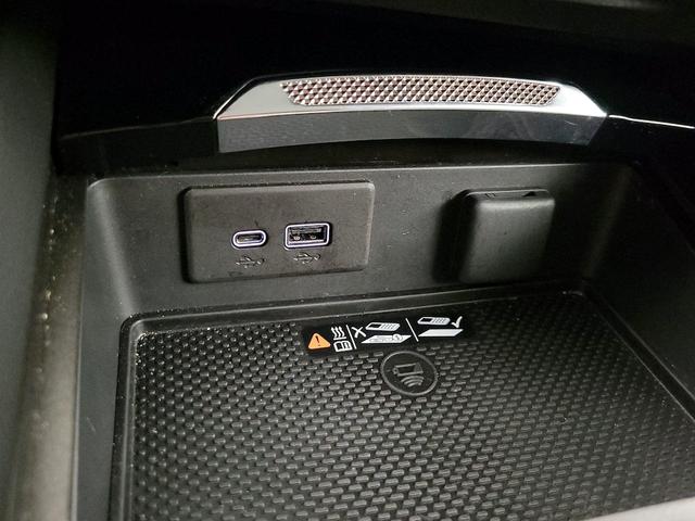 Photo of 2024 Black Buick Envision