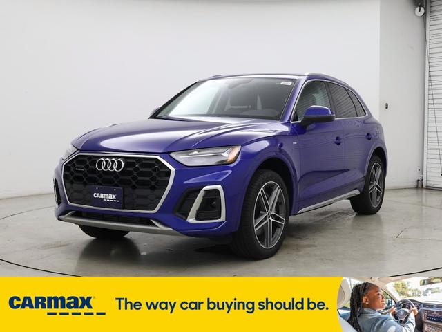 Photo of 2025 Blue Audi Q5