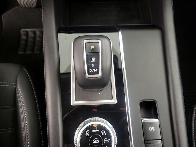 Photo of 2024 Silver Mitsubishi Outlander