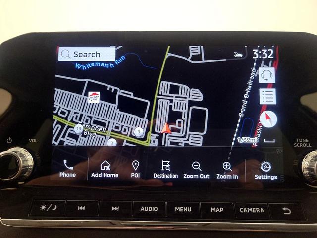 Photo of 2024 Silver Mitsubishi Outlander