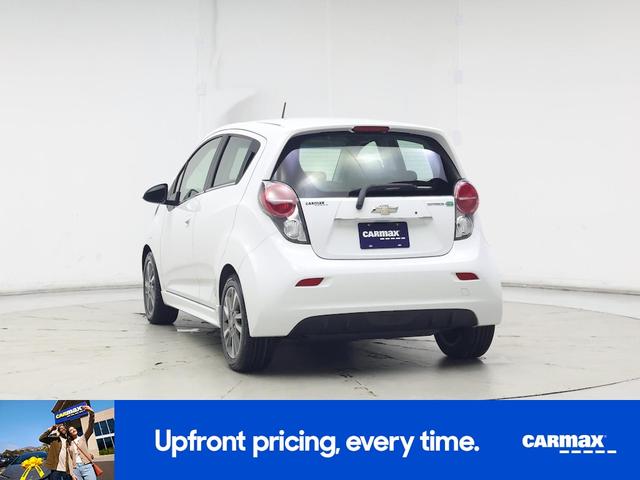 Photo of 2015 White Chevrolet Spark EV