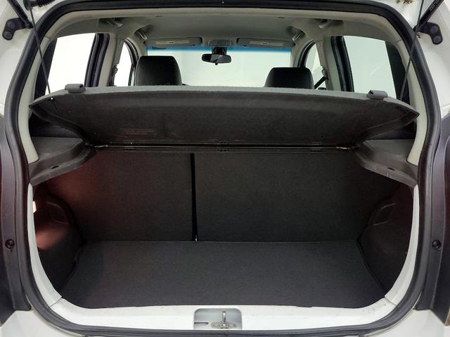 Photo of 2015 White Chevrolet Spark EV