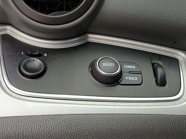 Photo of 2015 White Chevrolet Spark EV
