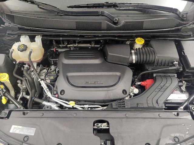 Photo of 2021 Black Chrysler Pacifica