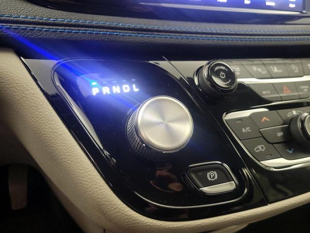 Photo of 2021 Black Chrysler Pacifica
