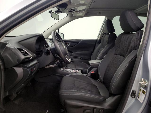 Photo of 2022 Silver Subaru Forester