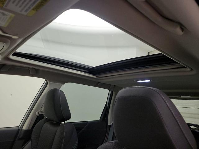 Photo of 2022 Silver Subaru Forester