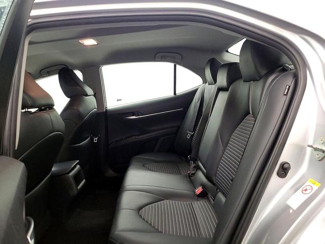Photo of 2018 Silver Toyota Camry