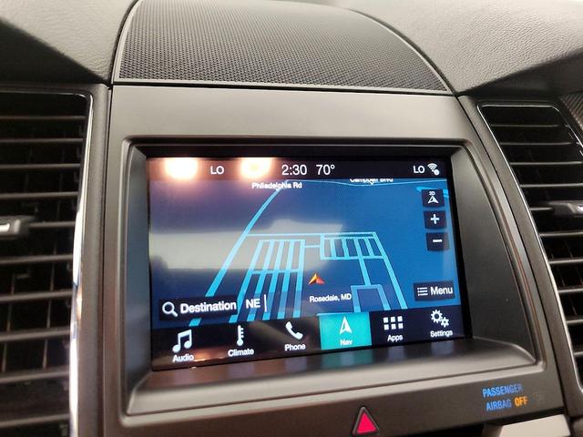 Photo of 2016 Black Ford Taurus