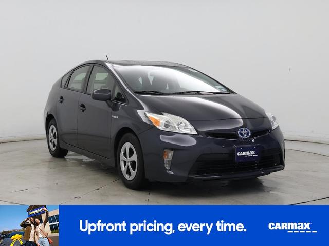Photo of 2015 Gray Toyota Prius