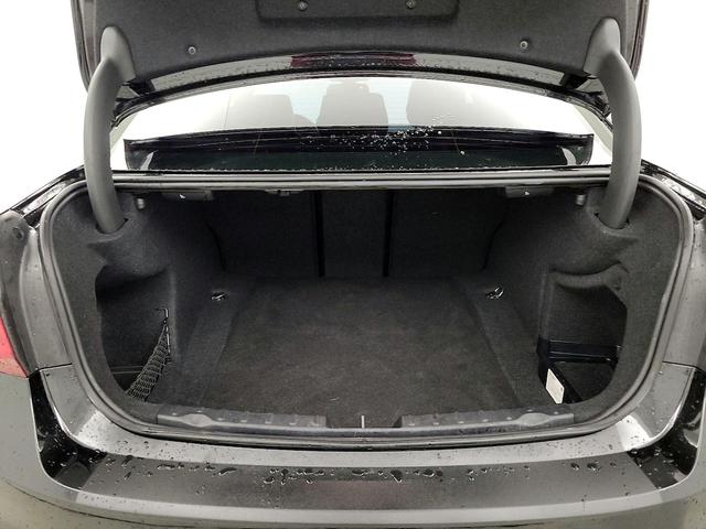 Photo of 2018 Black BMW 340