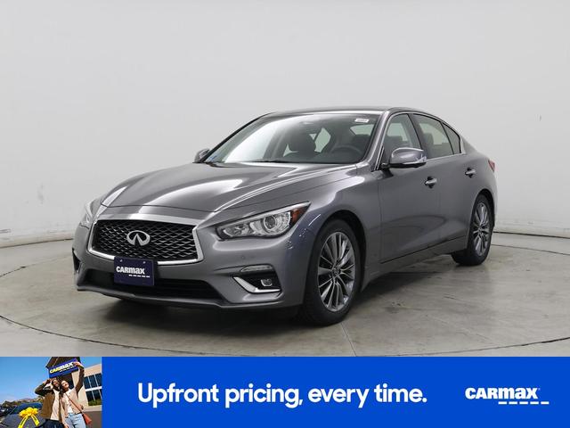 Photo of 2022 Gray INFINITI Q50