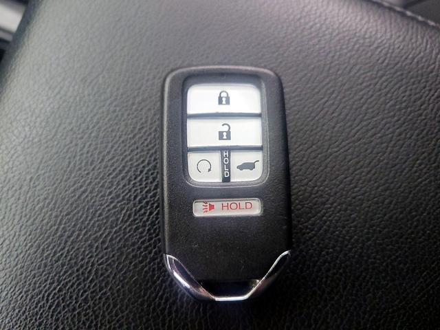 Photo of 2021 Gray Honda CR-V
