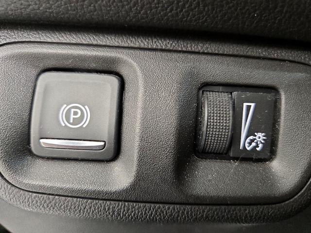 Photo of 2021 Black GMC Acadia