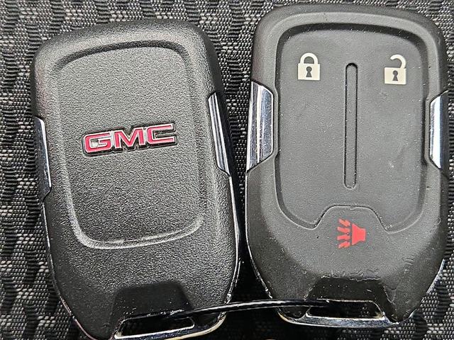 Photo of 2021 Black GMC Acadia