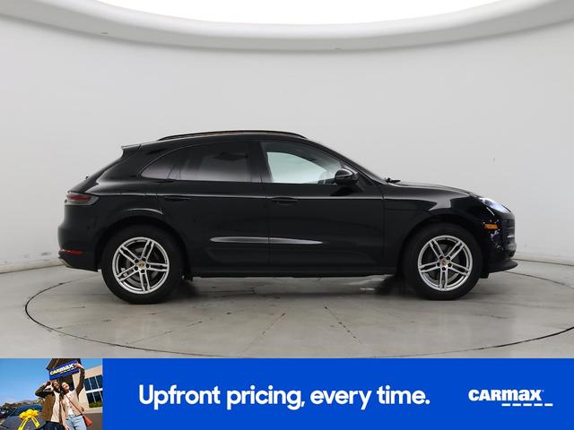Photo of 2020 Black Porsche Macan