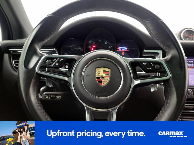 Photo of 2020 Black Porsche Macan