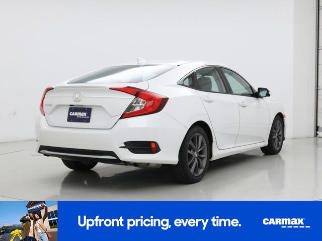 Photo of 2021 White Honda Civic