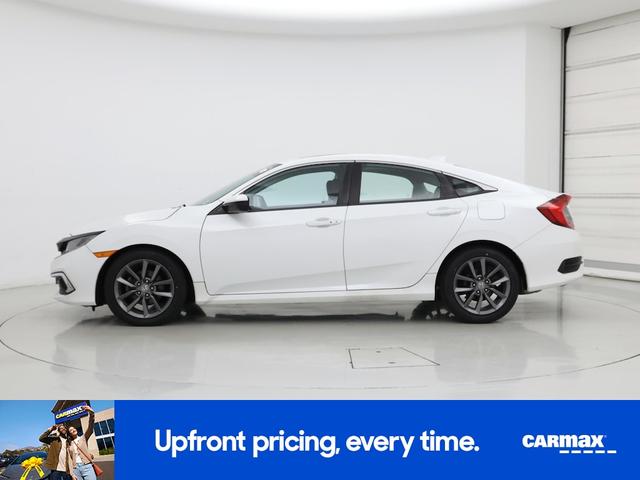 Photo of 2021 White Honda Civic