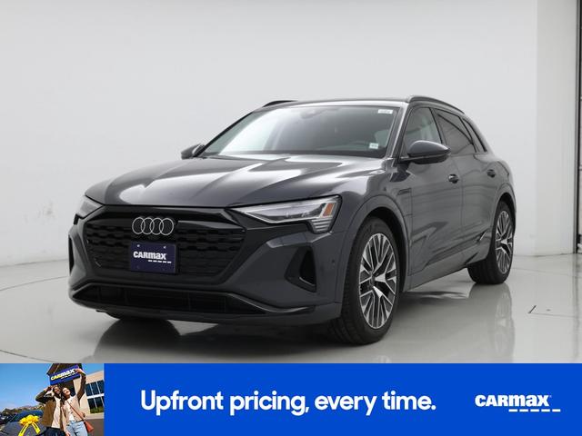 Photo of 2024 Gray Audi Q8 e-tron