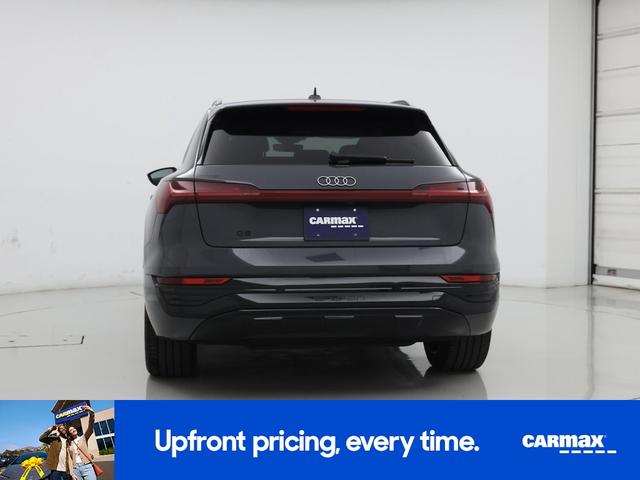 Photo of 2024 Gray Audi Q8 e-tron