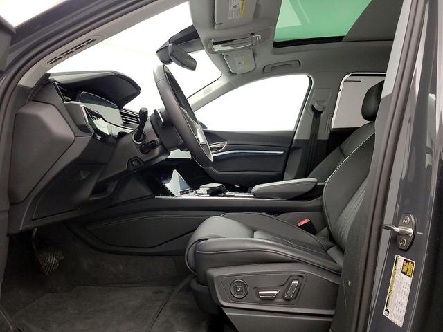 Photo of 2024 Gray Audi Q8 e-tron