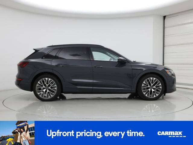 Photo of 2024 Gray Audi Q8 e-tron