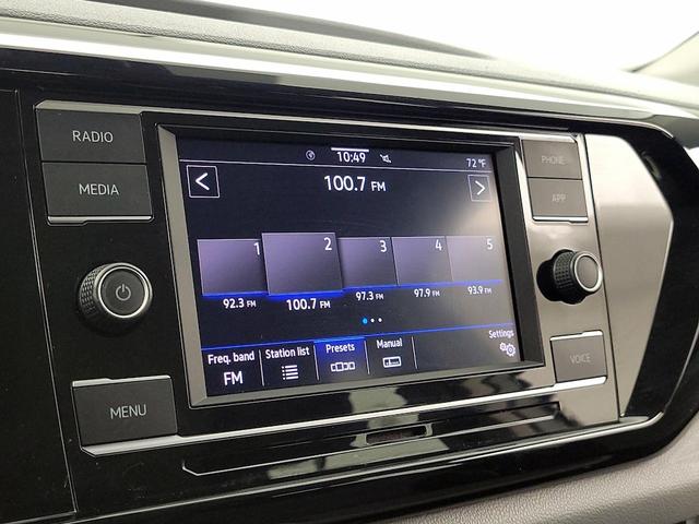 Photo of 2022 White Volkswagen Taos