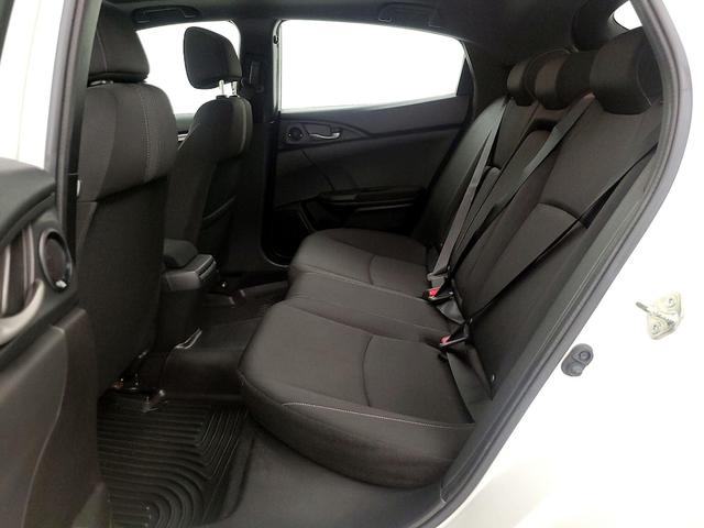 Photo of 2020 White Honda Civic